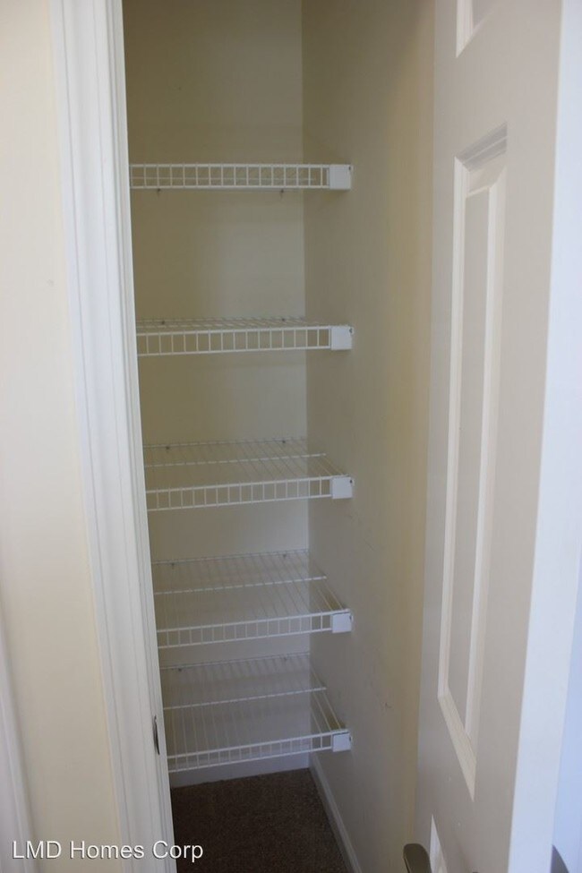 Building Photo - 26 W Academy St