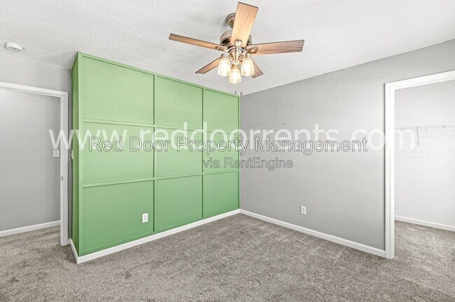 Building Photo - 2313 Trefoil Dr