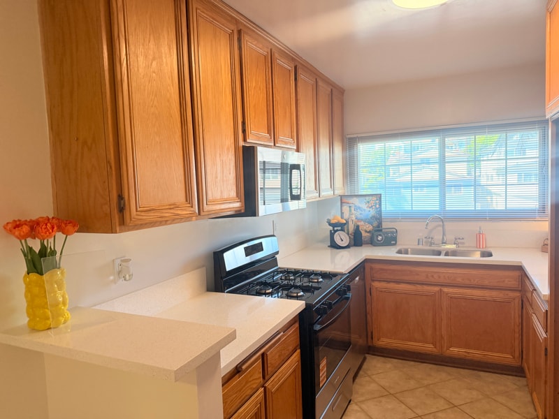 Building Photo - 8306 W Manchester Ave