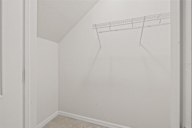 Building Photo - 1950 Lake Ridge Blvd