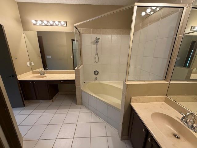 Building Photo - 16401 Knottingham Dr