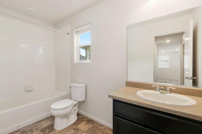 Building Photo - 2861 Cub Lake Dr
