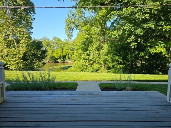 Building Photo - 2599 Scioto View Ln