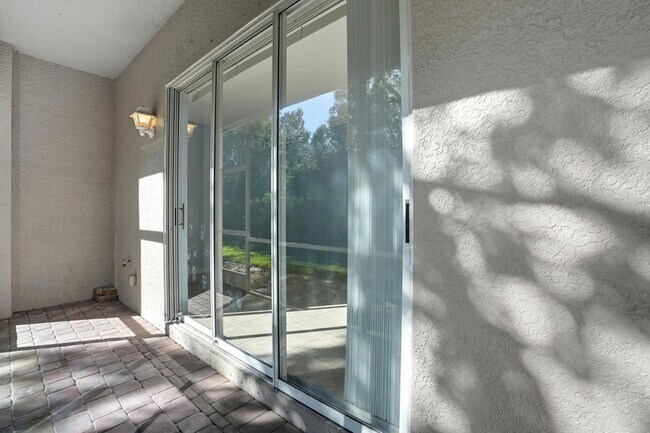 Building Photo - 3383 Antica St