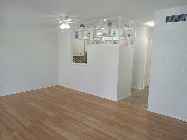 Building Photo - 2331 Finlandia Ln