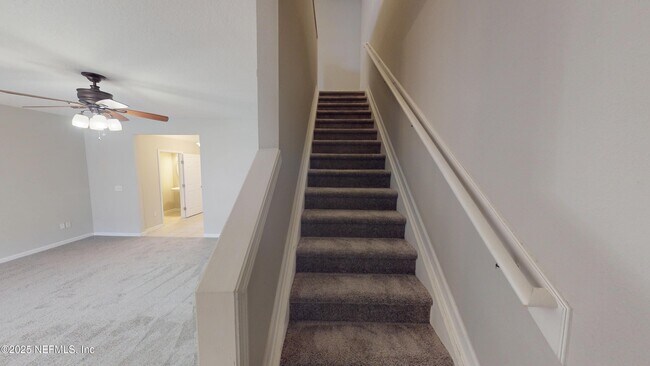 Building Photo - 7091 Stonelion Cir