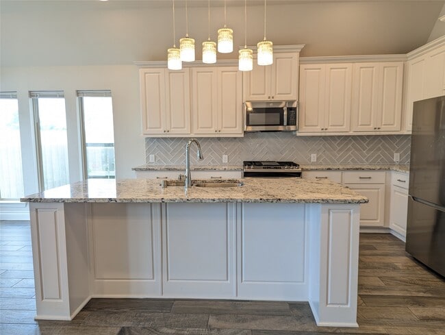 Building Photo - 2043 Blackhawk Ridge Ln