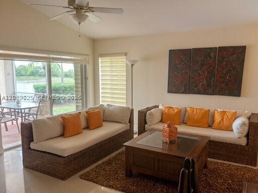 Building Photo - 1314 Canary Island Dr