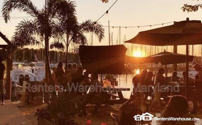 Building Photo - 9 Snug Lagoon Ct