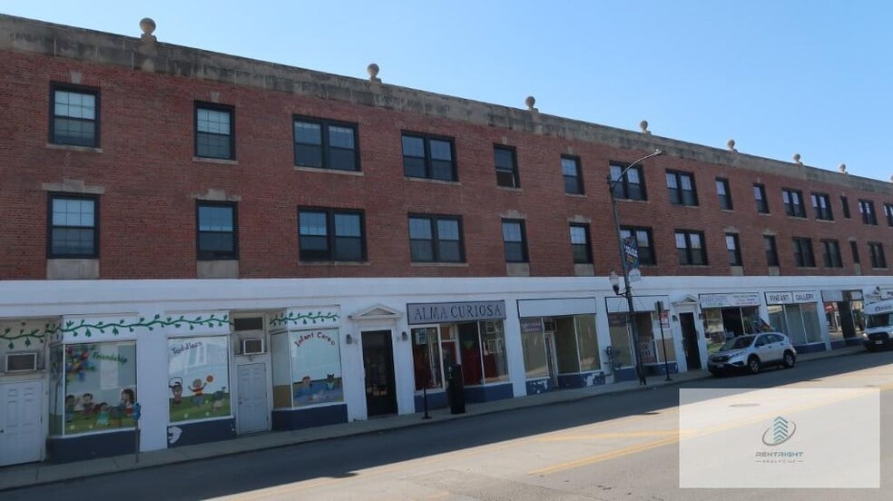 Building Photo - 5018 N Lincoln Ave
