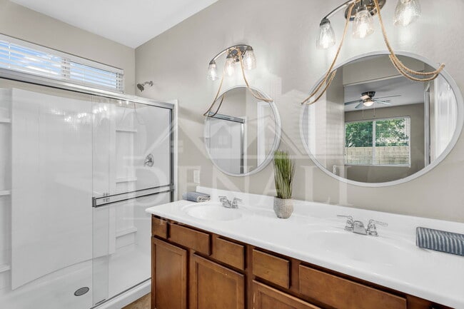 Building Photo - 21145 E Via De Olivos Ct