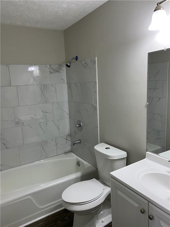 Building Photo - 2057 Willamette Way