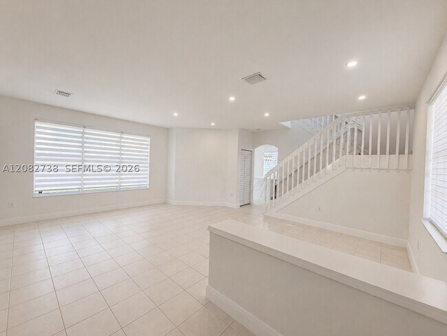 Building Photo - 14303 SW 159th Pl