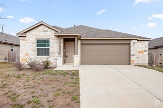 Building Photo - Spacious 3/2 in Kyle with oversized garage