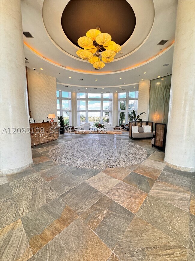 Building Photo - 2681 N Flamingo Rd