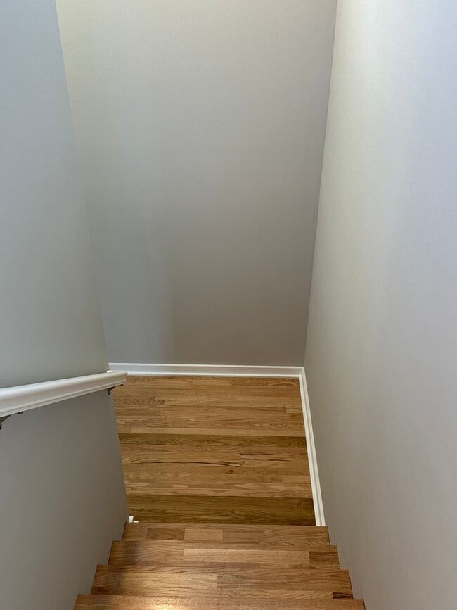 Building Photo - Short term lease. New Construction 4BR/4.5BA Great Location!