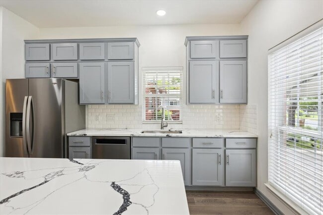 Building Photo - 4506 Glomar Ave