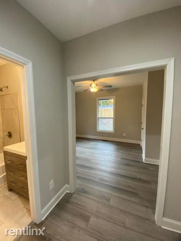 Building Photo - 3 br, 2 bath House - 131 S Van Gilder Pl
