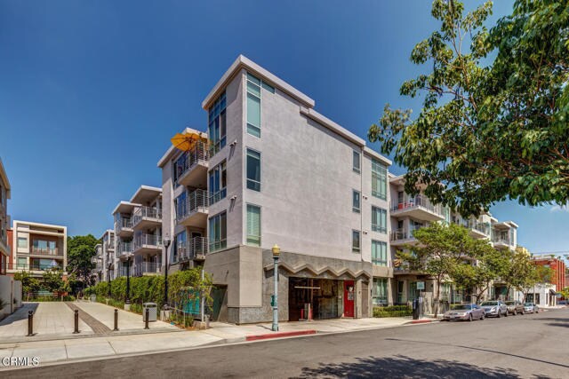 Building Photo - 111 S De Lacey Ave