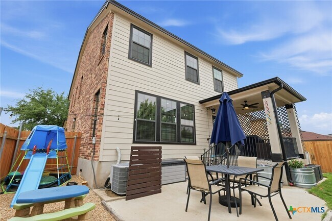 Building Photo - 1083 Tumbleweed Trail