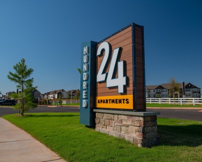 Building Photo - 24Hundred Apartments