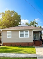 Building Photo - 6022 Vermillion Blvd