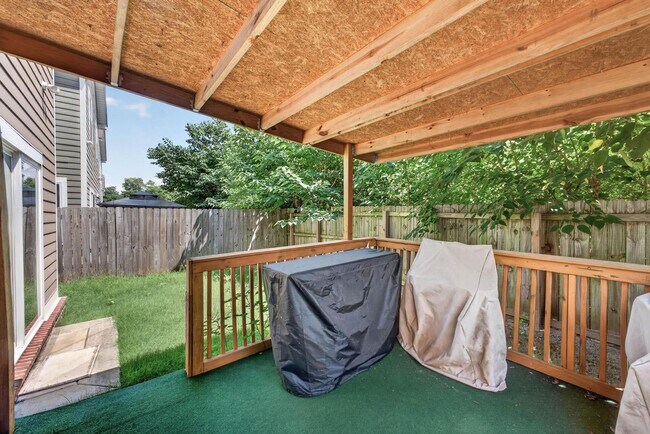 Building Photo - 934 Boyd Ln