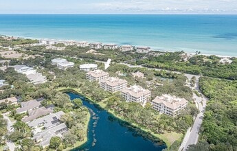 Building Photo - 801 N Swim Club Dr