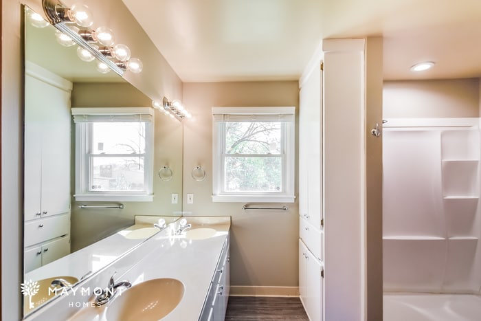 Building Photo - 740 Duval Dr