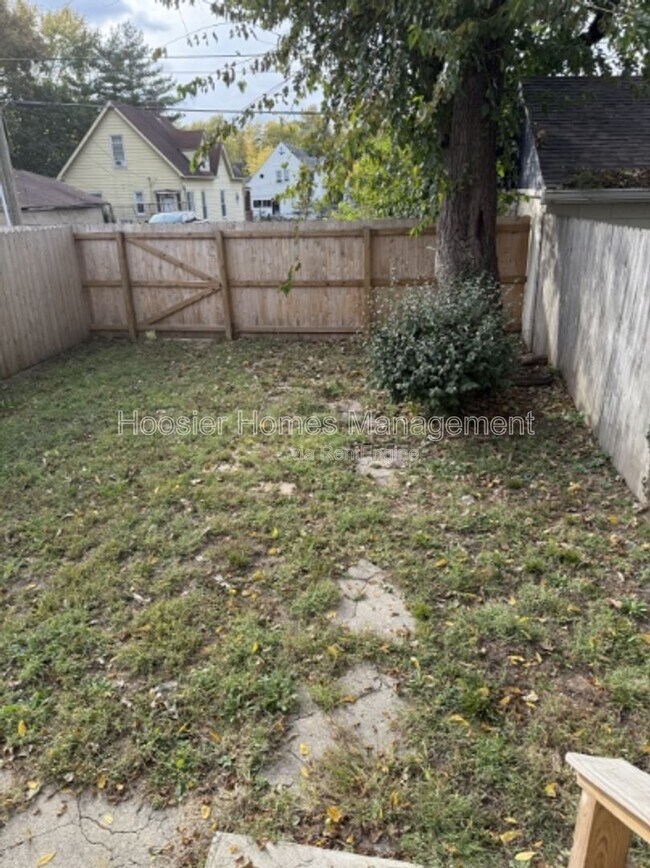 Building Photo - 940 Jefferson Ave