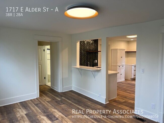 Building Photo - 1717 E Alder St