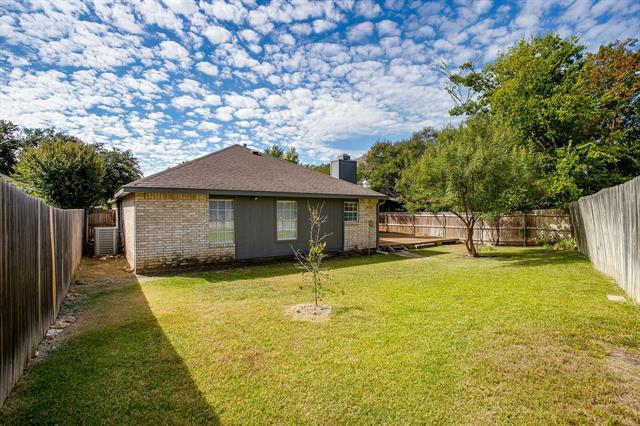 Building Photo - 7550 Deerlodge Trail