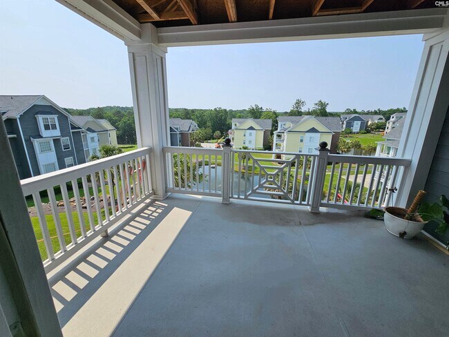 Building Photo - 112 Sandlapper Way
