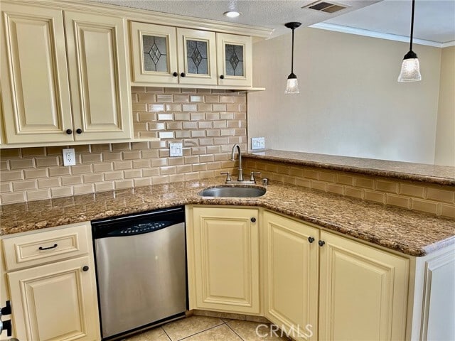 Building Photo - 21082 Berry Glen