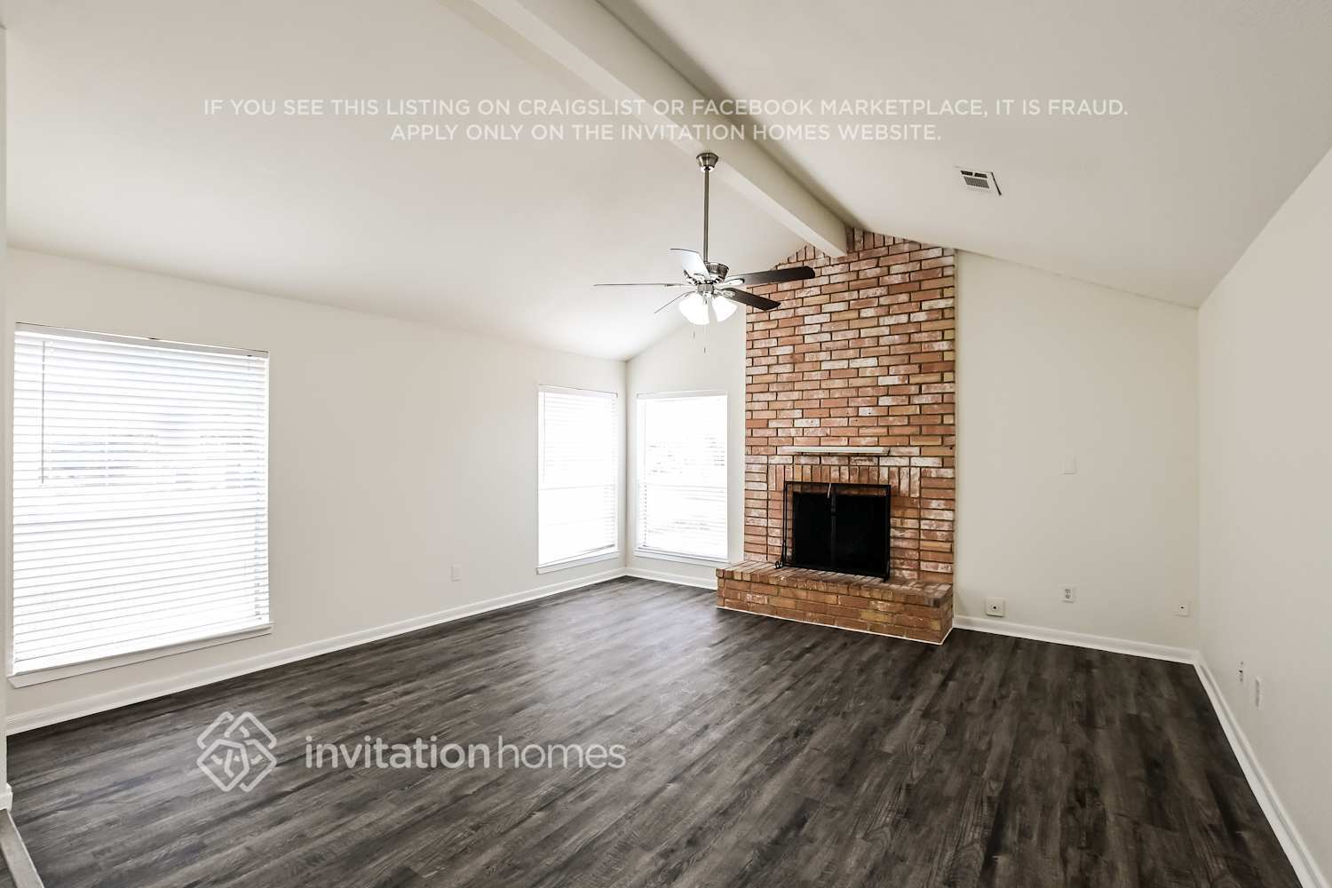 Building Photo - 15610 Cabot Creek Cir