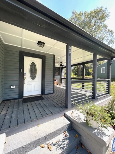 Building Photo - 851 N Grand Ave NW