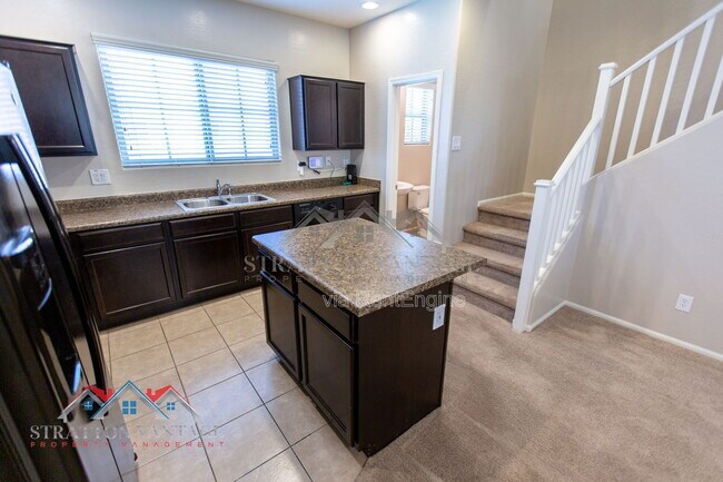 Building Photo - 2218 N 77th Dr