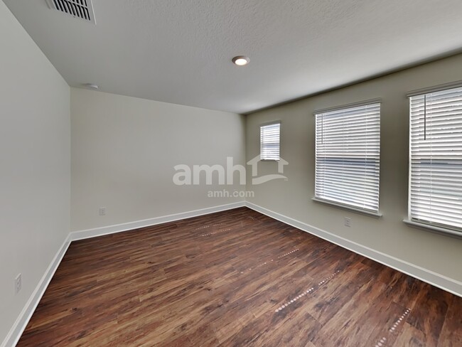 Building Photo - 3155 Bridge Haven Dr