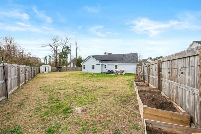 Building Photo - 215 Timber Jack Ct