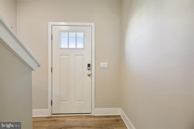 Building Photo - 112 Charing Cross Dr