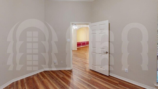 Building Photo - 2110 Pecan Ridge Dr