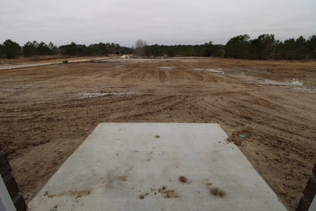 Building Photo - 578 Brushwood Dr