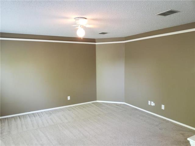 Building Photo - 2505 Lake Meadow Dr