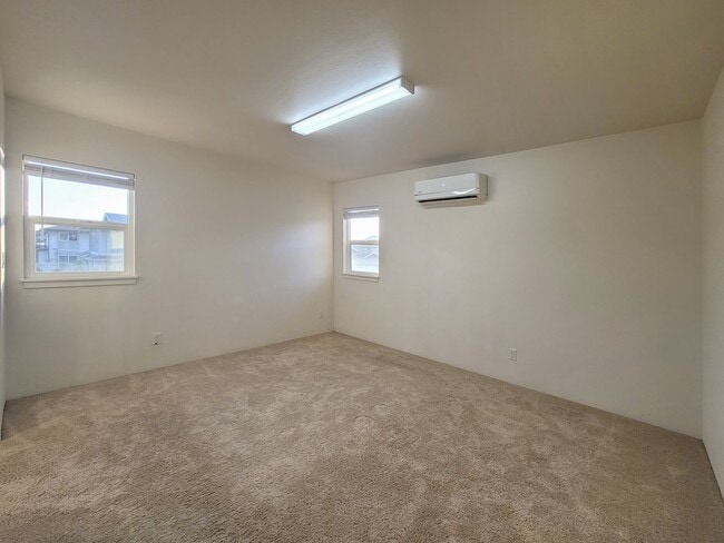 Building Photo - 4BR / 3Bath Home in Haakea at Hoopili!