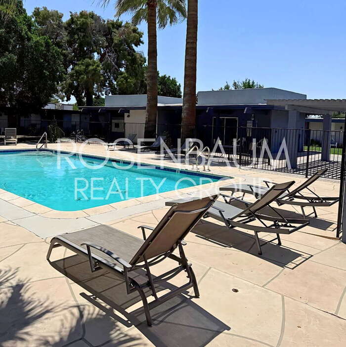 Building Photo - 6320 N 16th St