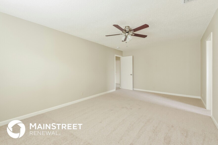 Building Photo - 7110 Ridge Port Dr