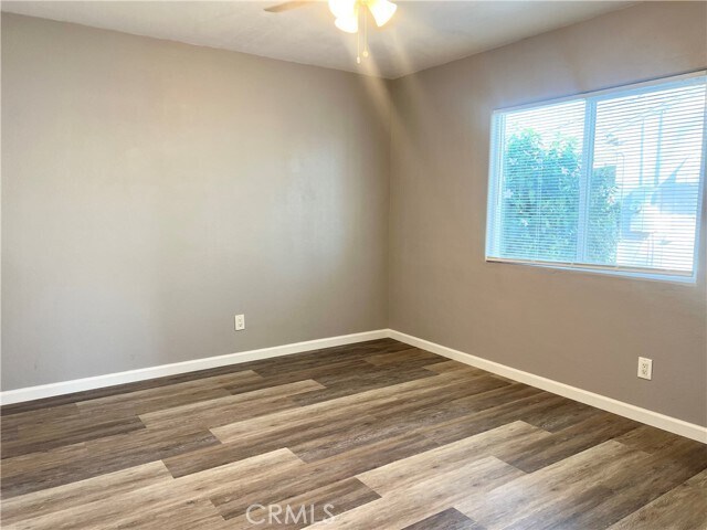 Building Photo - 732 Niles St