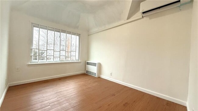 Building Photo - 28-16-28210 210th Pl