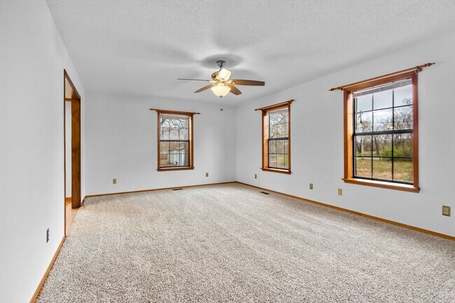 Building Photo - 12405 Bethel Blacktop Rd