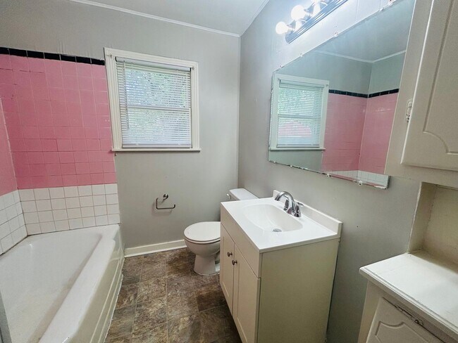 Building Photo - Charming 3 Bedroom in Waco